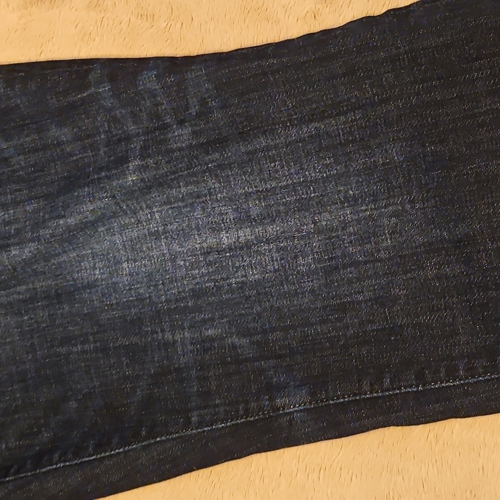 White House Black Market - Gently Worn Midrise Girlfriend Everyday Soft Jeans - Picture 2 of 9